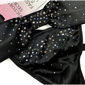 Victoria  Secret Fashion Show Thong‎